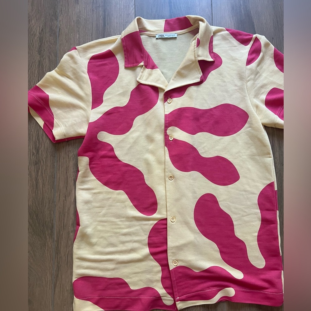 Zara men’s shirt. Brand new w/ tags Sz. Small